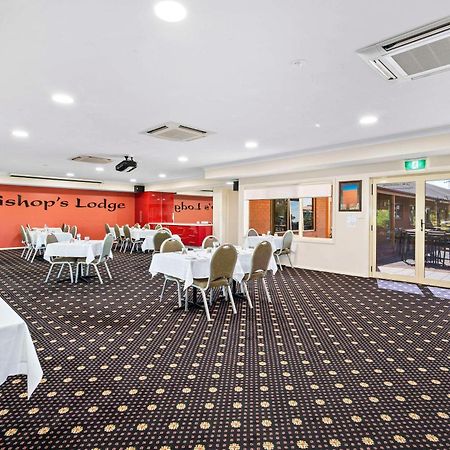 Comfort Inn Bishops Lodge Hay Eksteriør billede